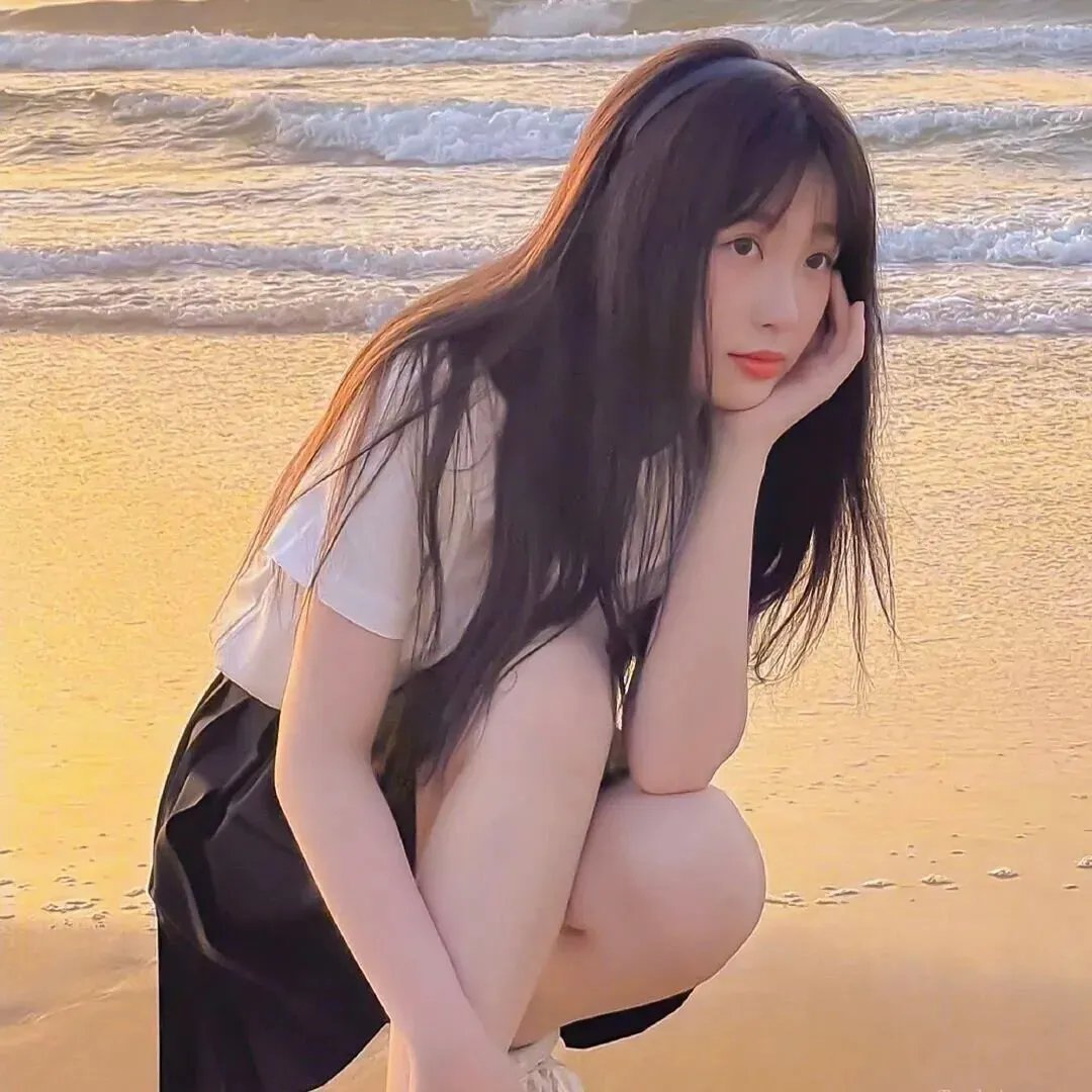 冰属性男子与酷酷女同事